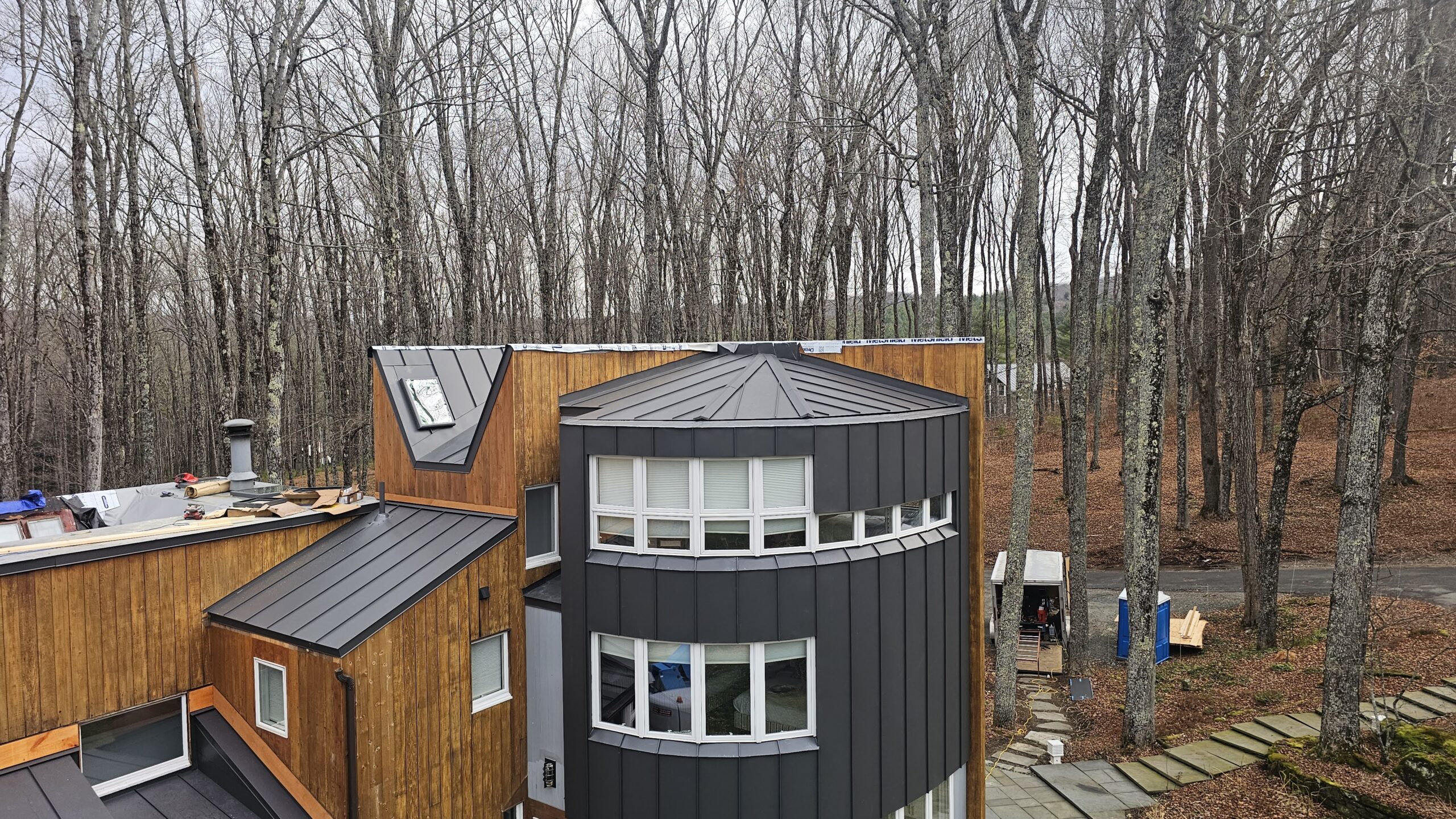 Completed roofing project 14