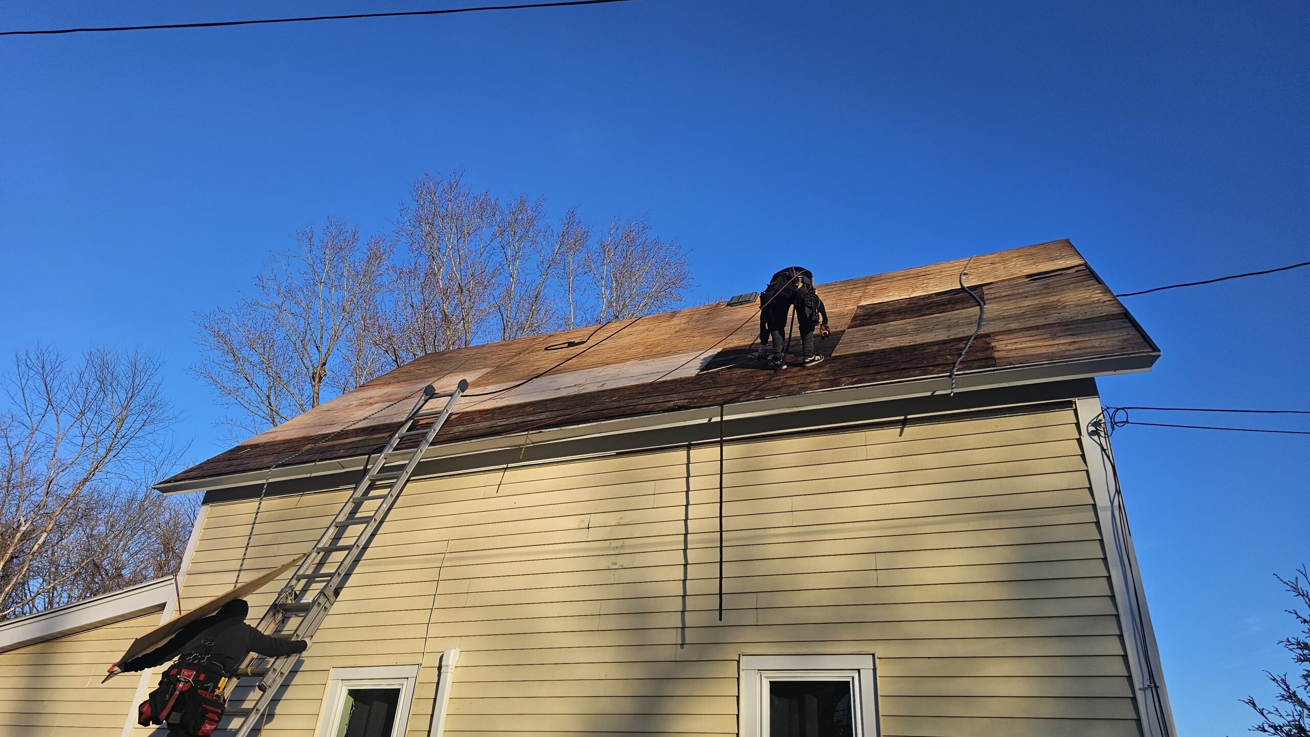 Completed roofing project 20